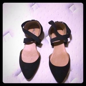 Black flats